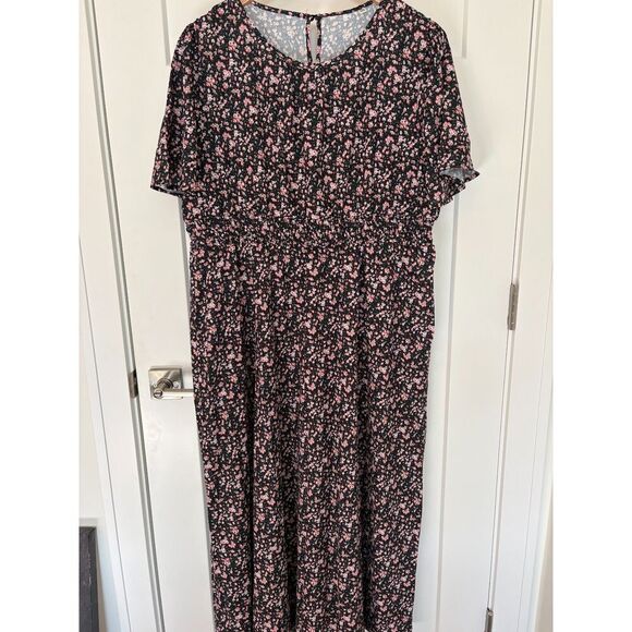 Women’s Black Floral Boho Dress Short Sleeve Ruffle Smocked Size XXL New - Picture 1 of 5